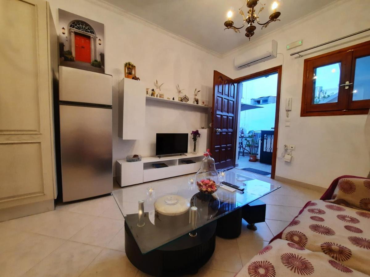 Axotikon Apartment In Naxos Town Naxos City Bagian luar foto